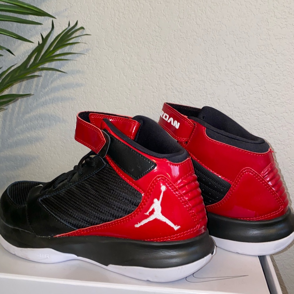 Shoes : Jordan’s